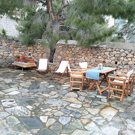 Pine Trees And Sea View Houses In Hydra - Daphne, Chloe, Myrto, Eleni Oda fotoğraf