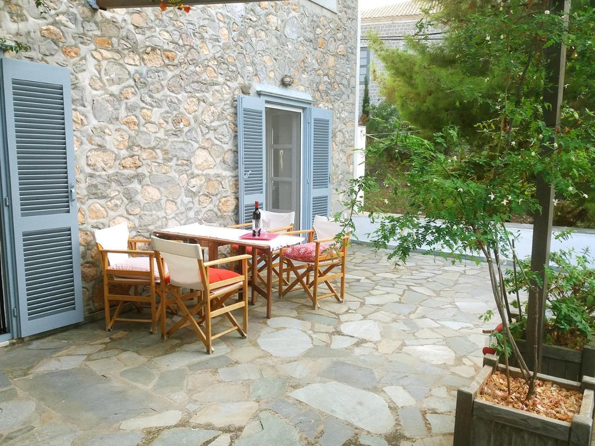 Pine Trees And Sea View Houses In Hydra - Daphne, Chloe, Myrto, Eleni Dış mekan fotoğraf